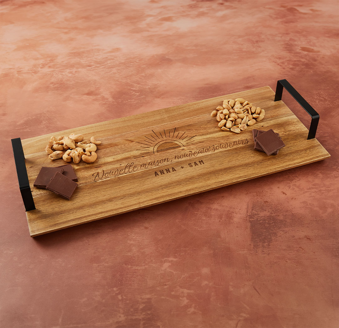 Plateau de service en bois personnalisé