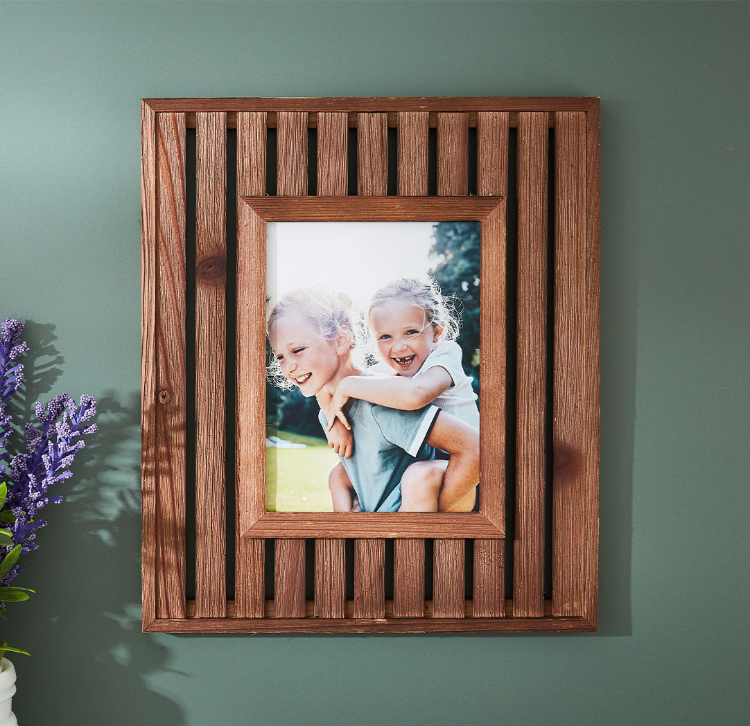 6x8 Wood Plank Frame