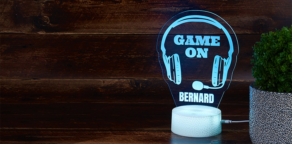 Personalized Cracked White LED Sign - Gaming Headset