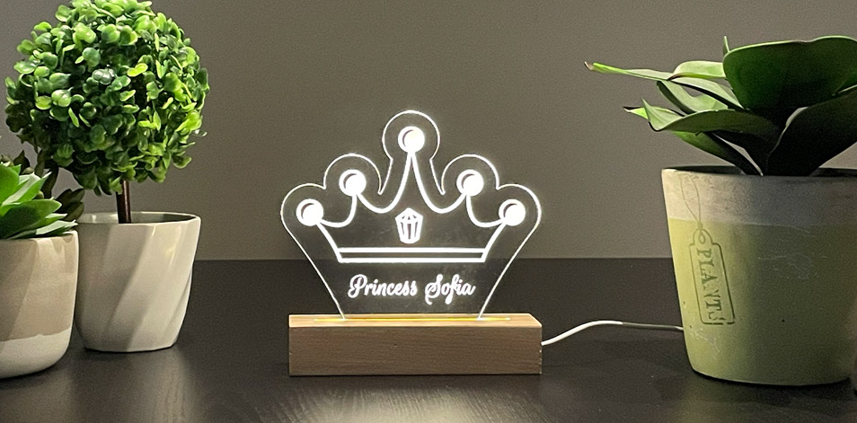 Panneau long à DEL personnalisé en bois - Couronne