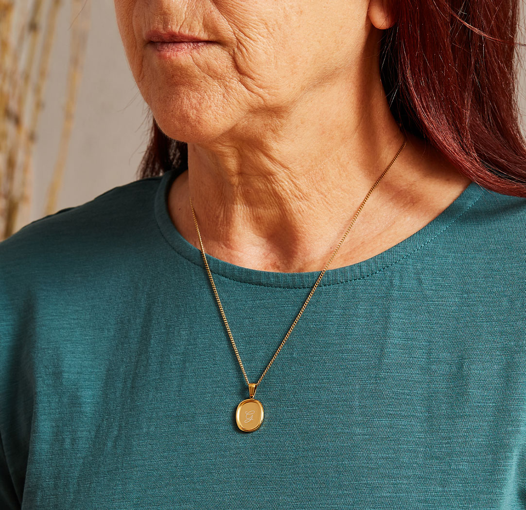 Medallion Necklace - Gold Colour
