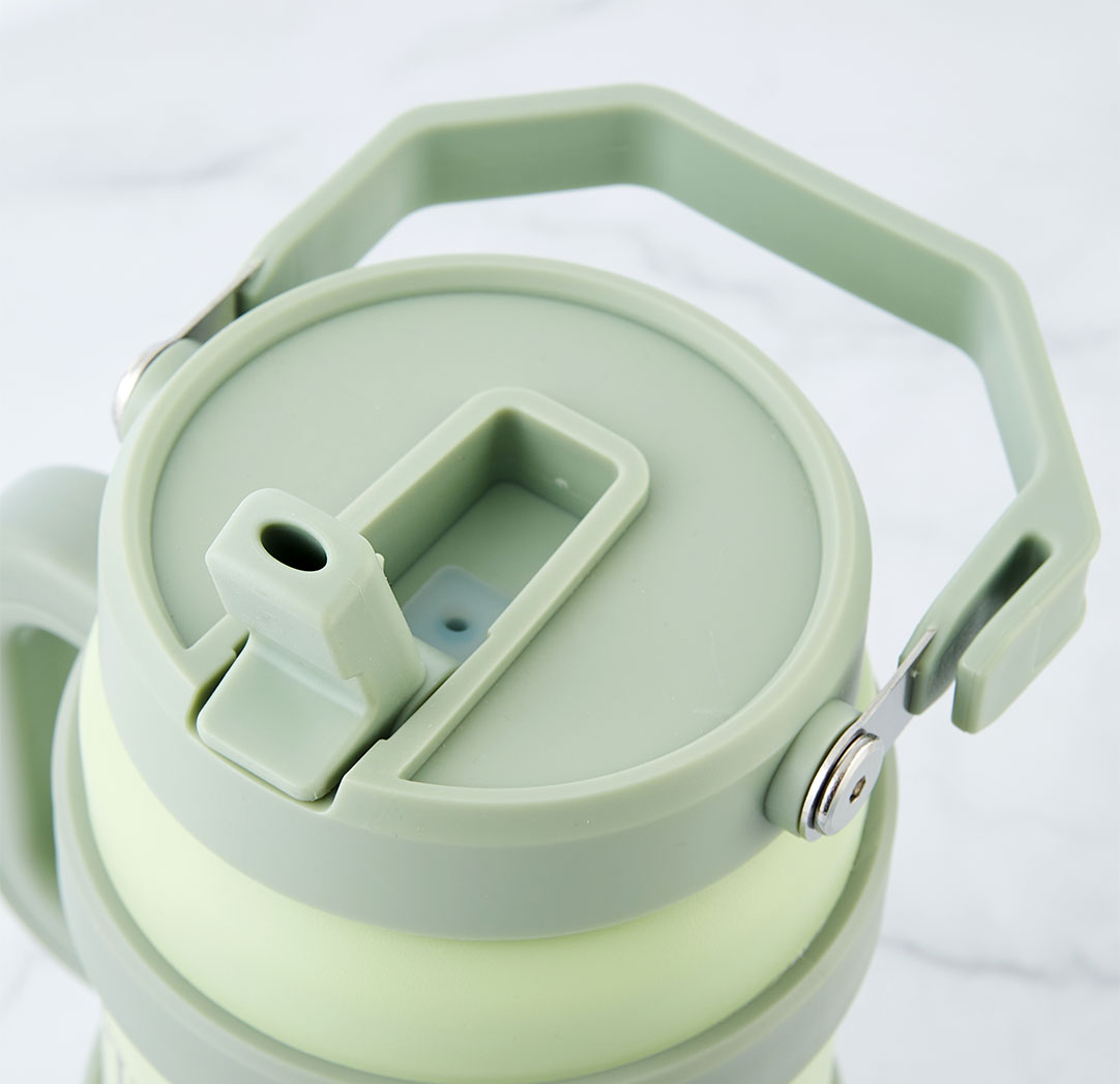 Bouteille personnalisée verte de 64 oz