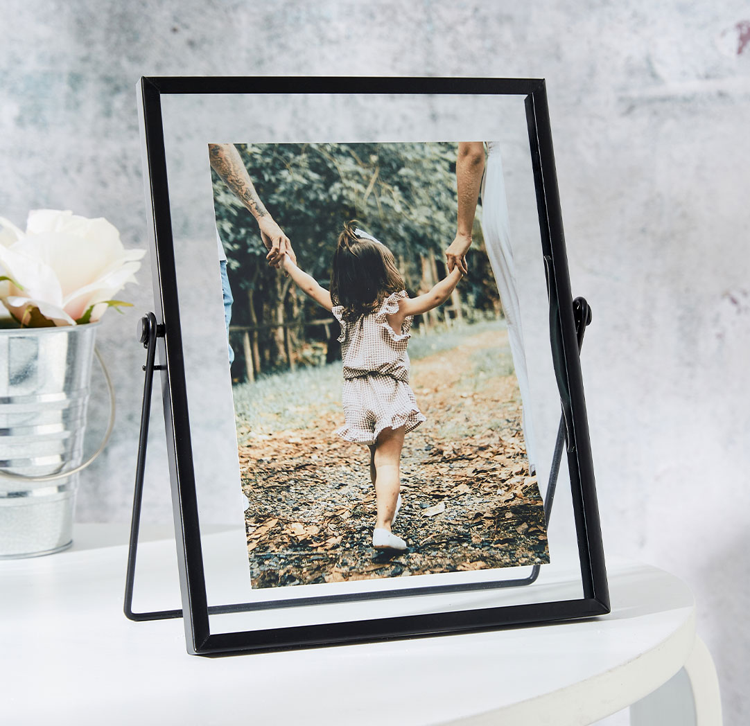 Cadre en métal noir 5 x 7 po