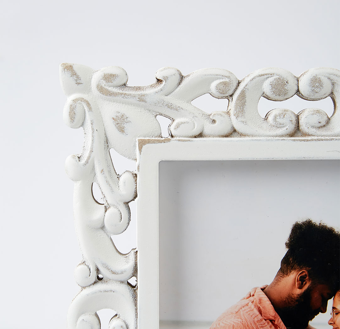 6x8 White Wash Ornate Wood Frame