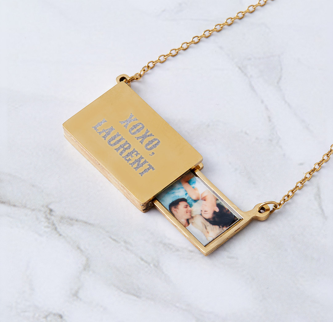Collier avec pendentif photo escamotable - couleur or