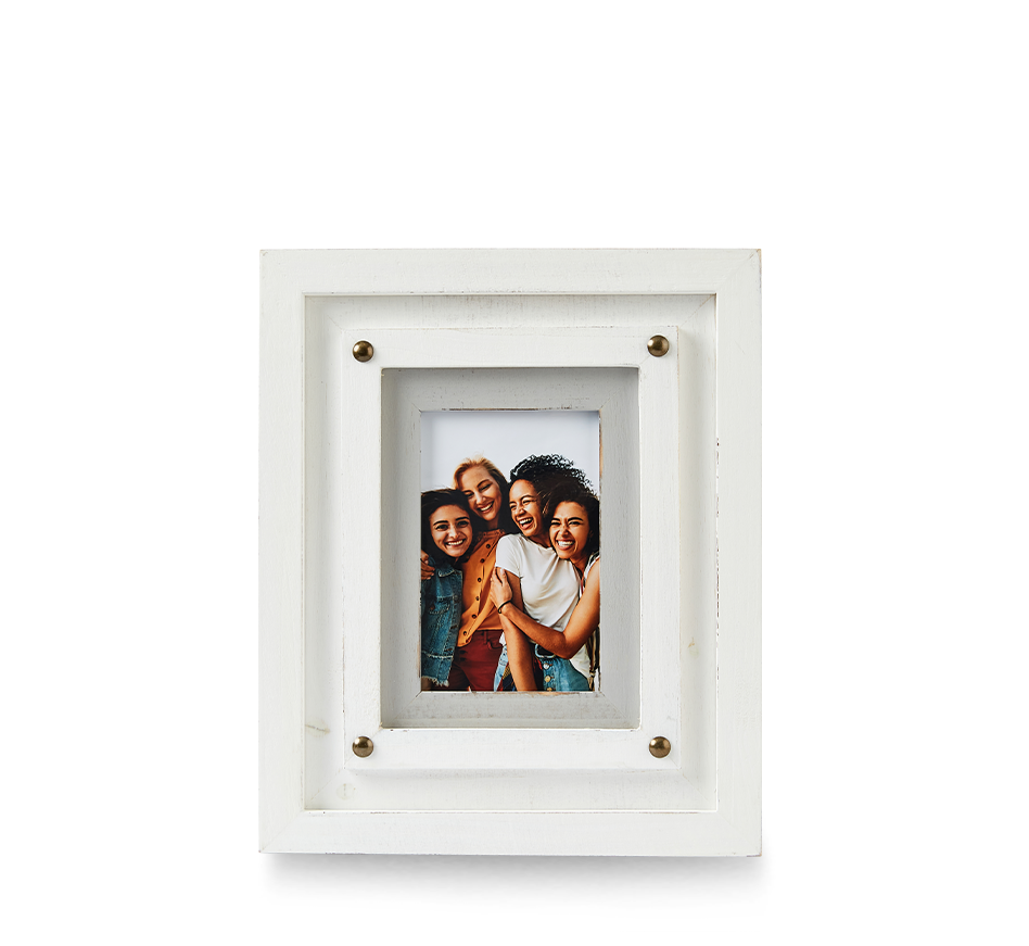 4x6 White Wood Rivet Frame