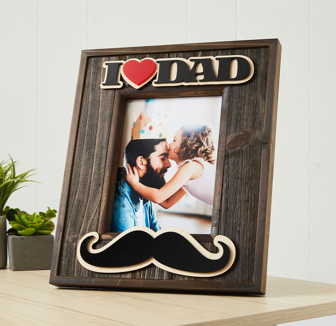 6x8 Wood Moustache Frame (Dad)