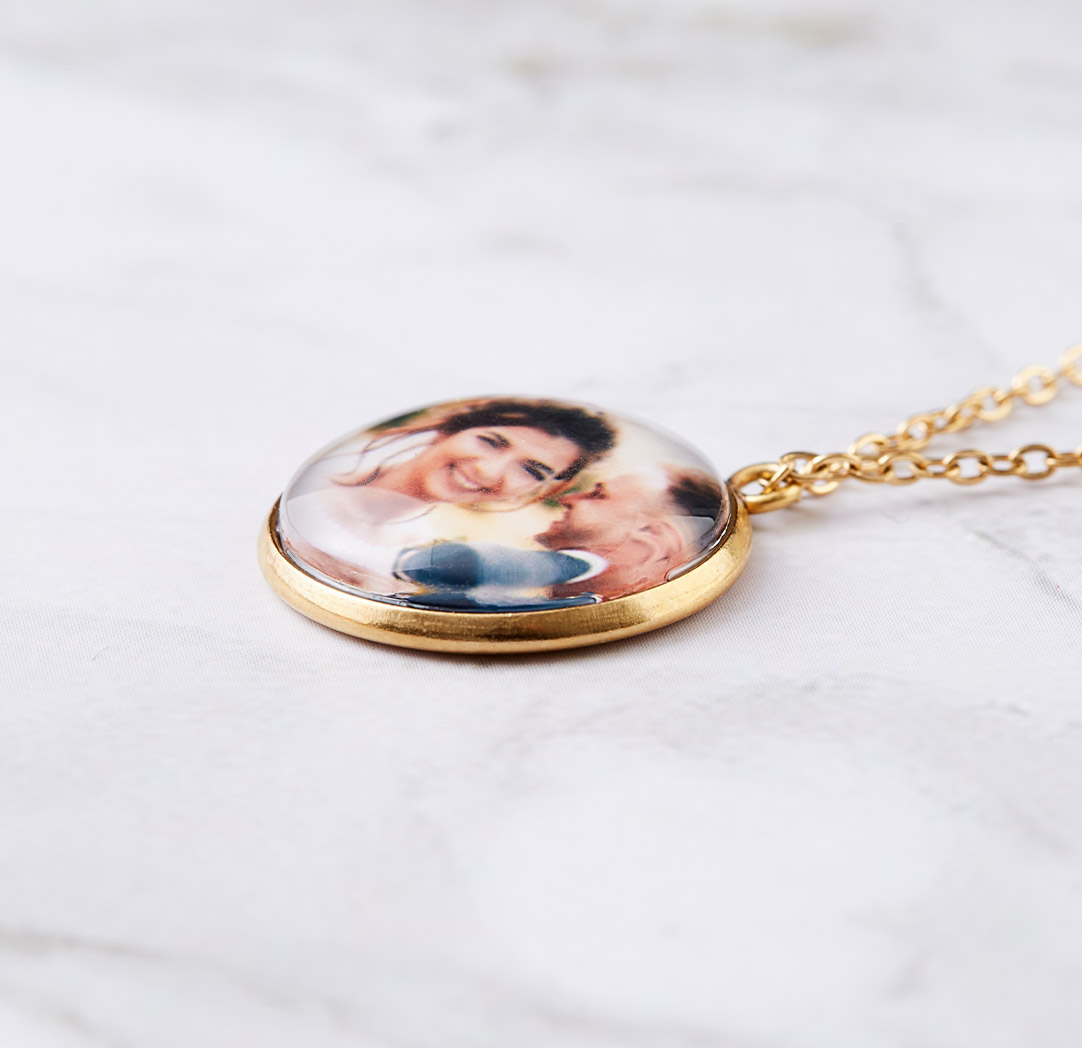 Dome Pendant Photo Necklace - Silver Colour