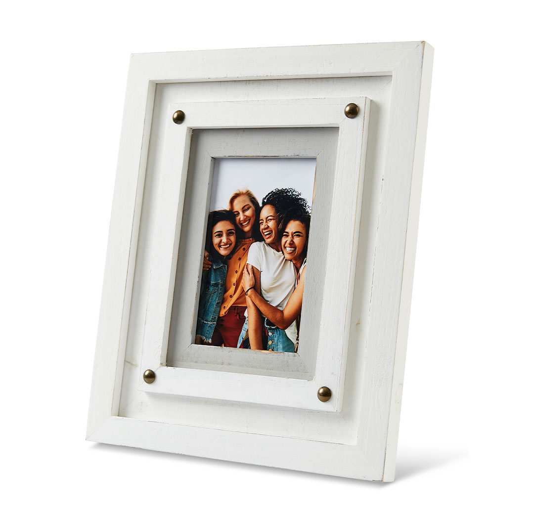 4x6 White Wood Rivet Frame