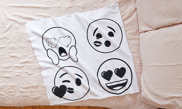 Couvertures en molleton emoji®