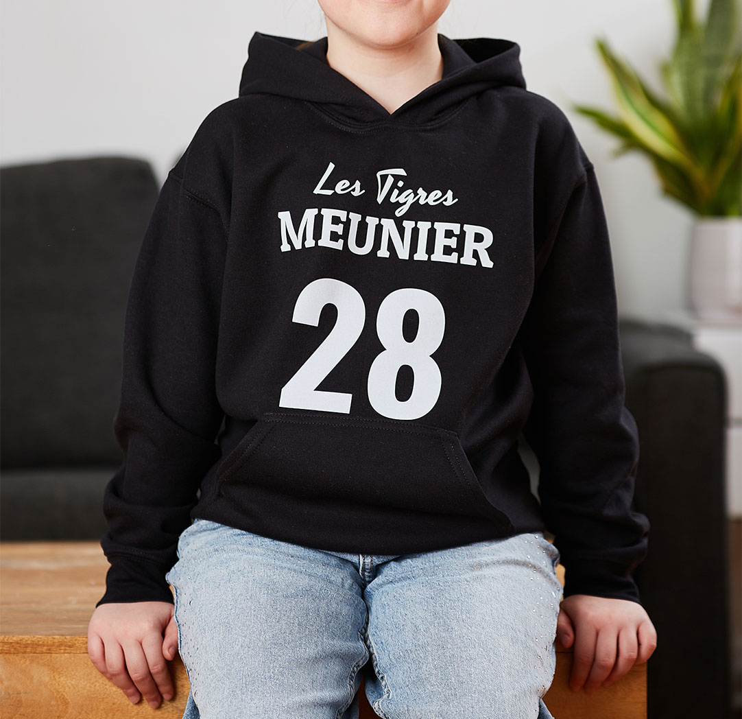 Chandail à capuchon jeunes - noir (très grand)