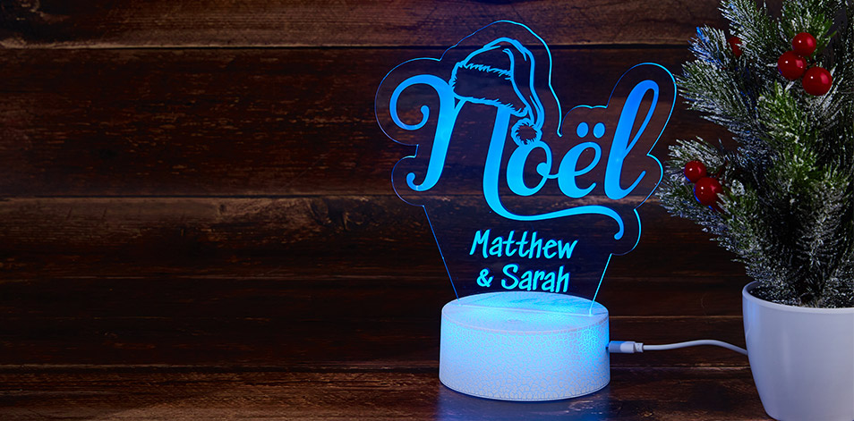 Personalized Cracked White LED Sign - Noël