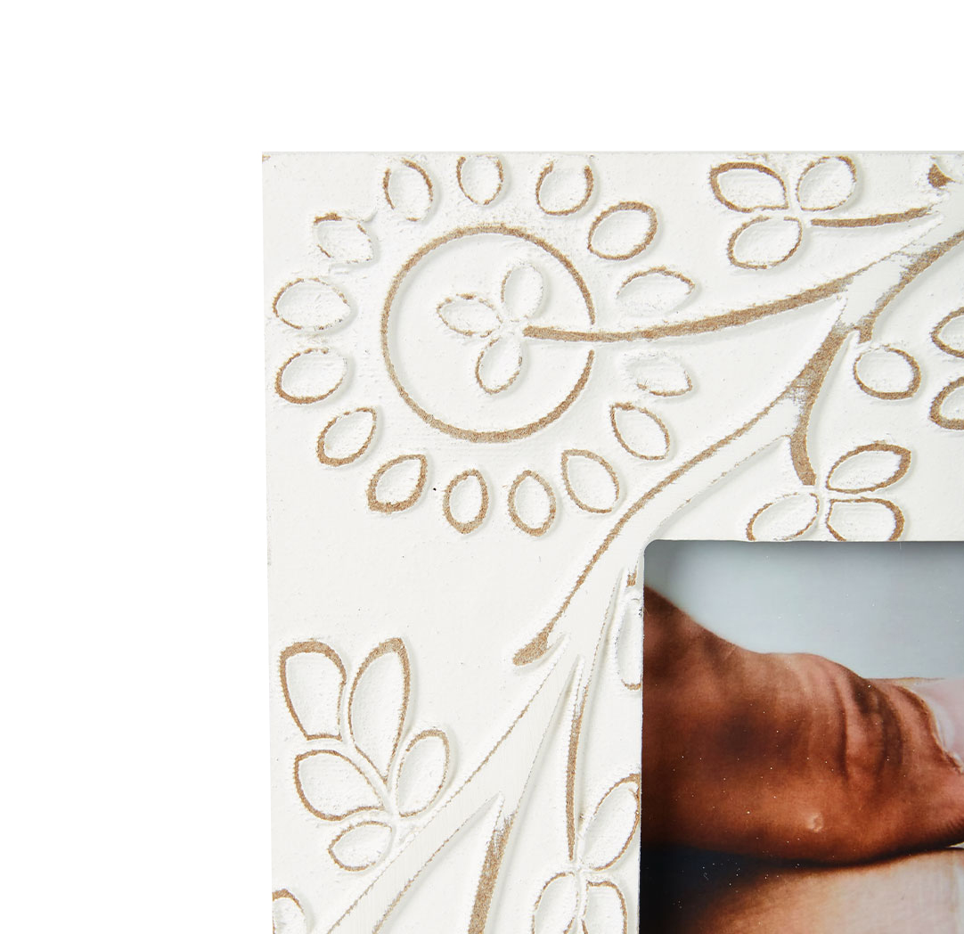 6x8 Carved Floral Frame
