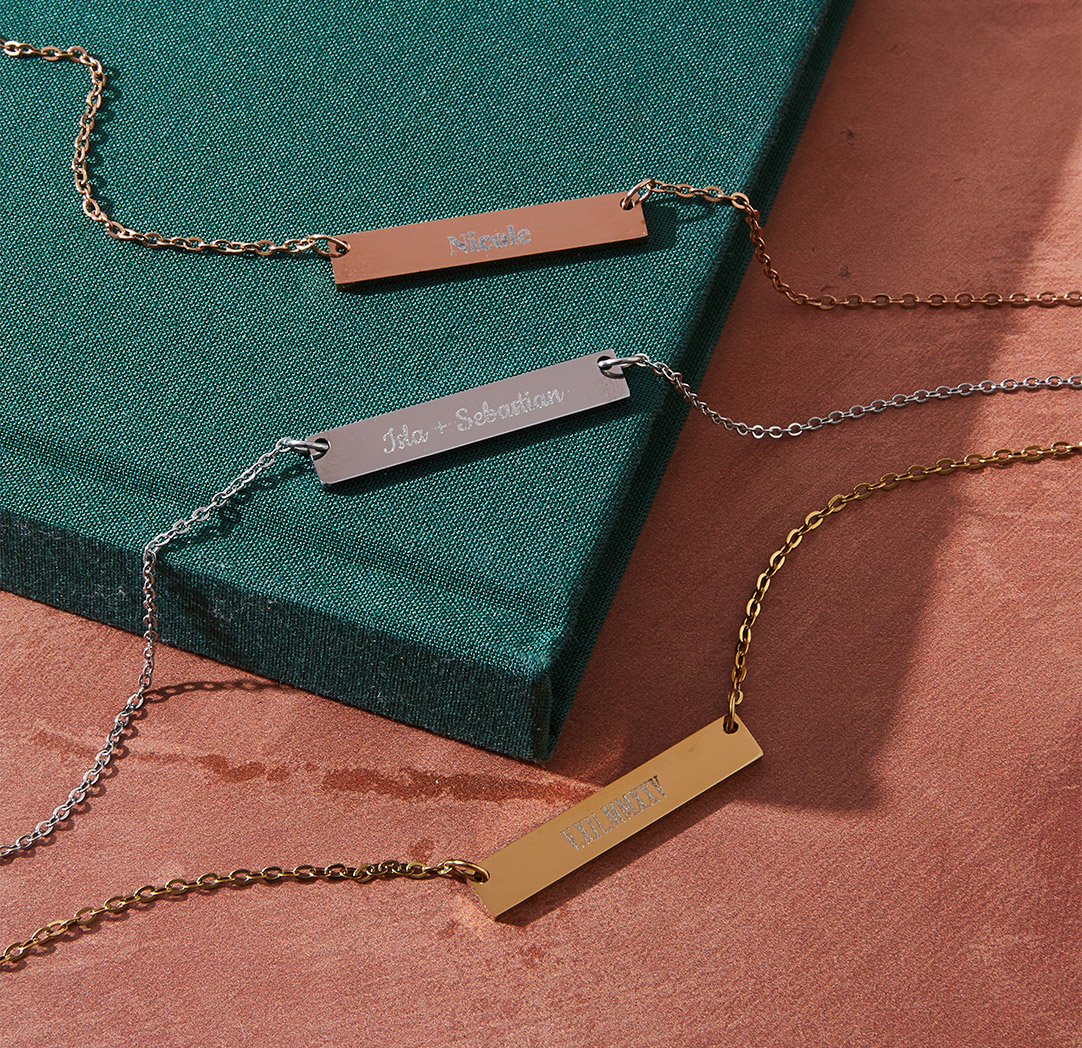 Collier avec pendentif rectangulaire horizontal - couleur or rose