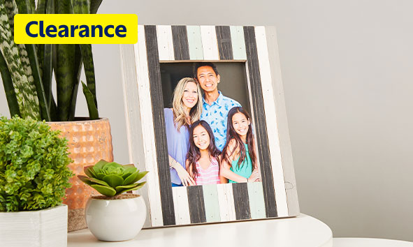 Frames & Decor