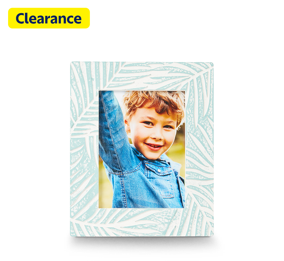 6x8 Carved Palm Leaf Frame