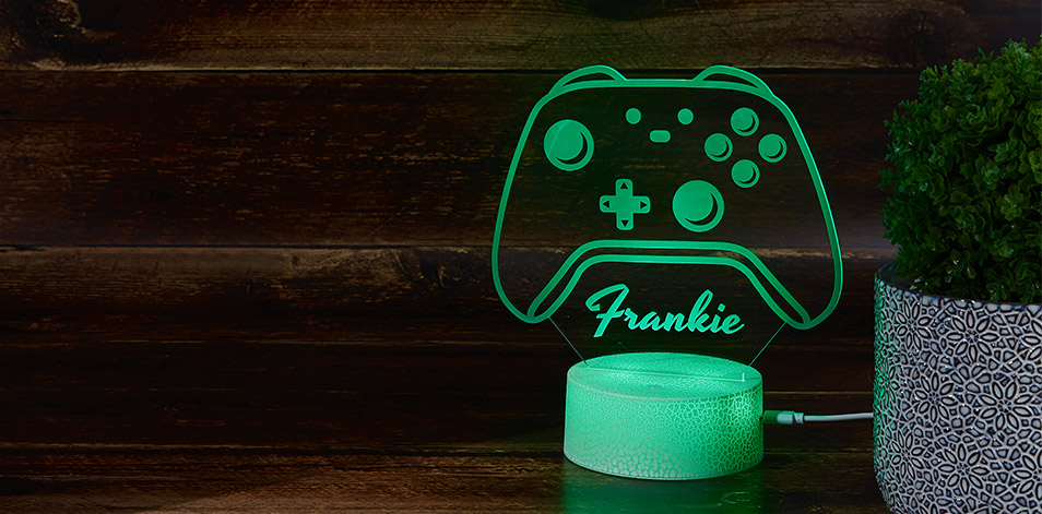Personalized Cracked White LED Sign - Gaming Controller