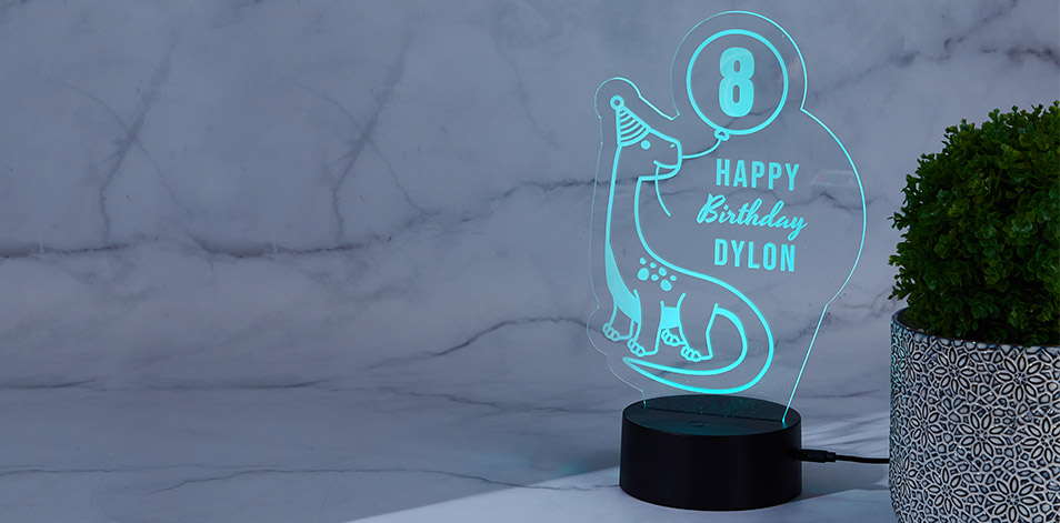 Panneau à DEL personnalisé noir - Anniversaire dinosauresque