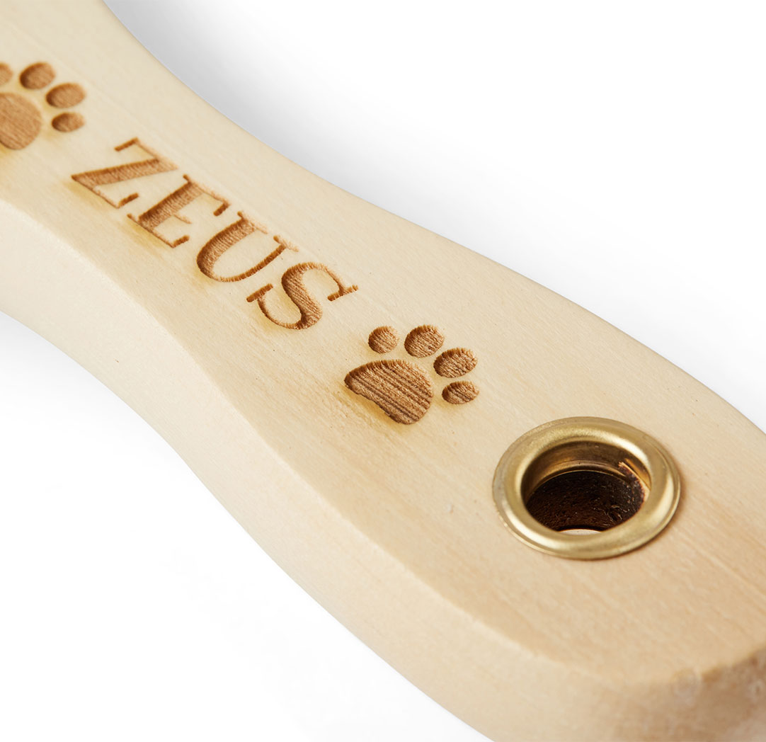 Brosse en bois pour animaux personnalisée