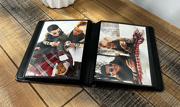  Photo Album 8x10 Holds 72 Photos, 8x10 Photo Album Linen Cover  with Front Window, 72 Pockets for 8x10 Photos, 8x10 Photo Album Book for  8x10 Wedding Family Baby Anniversary Pictures or