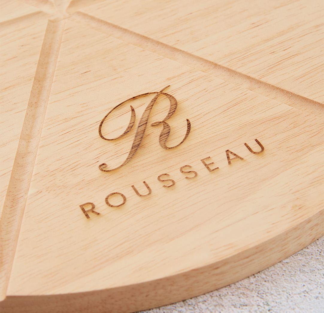 Ensemble à pizza personnalisé en bois