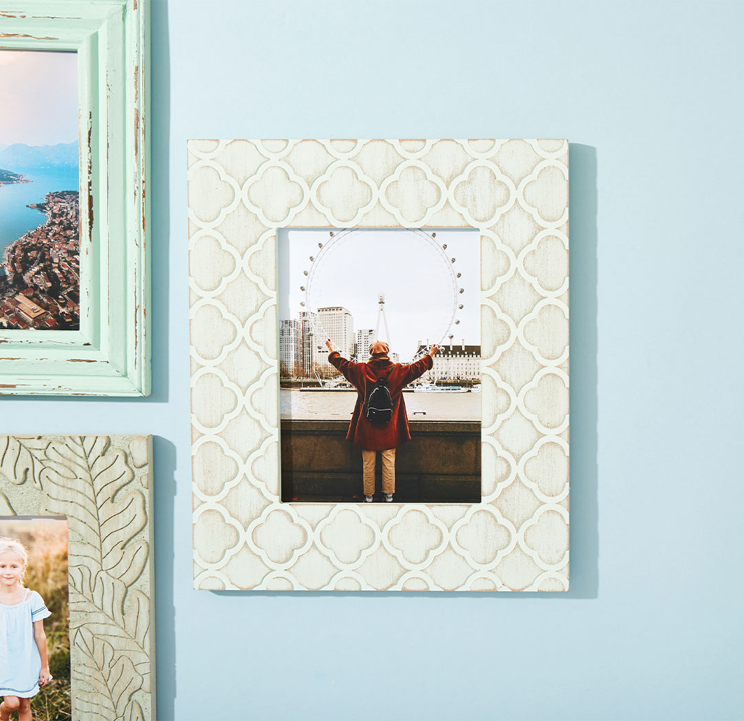 6x8 Mint Carved Damask Frame